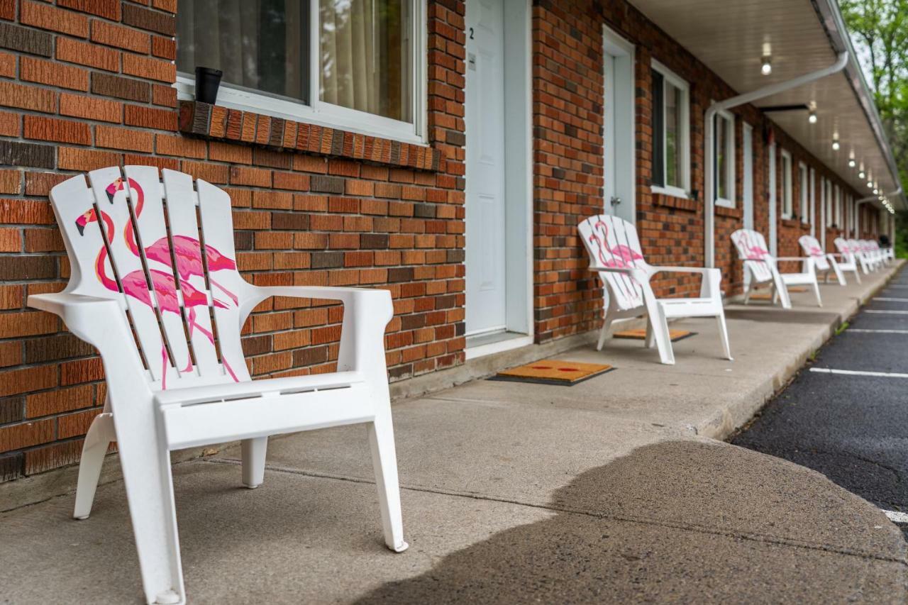 Long Sault Motel Exterior foto